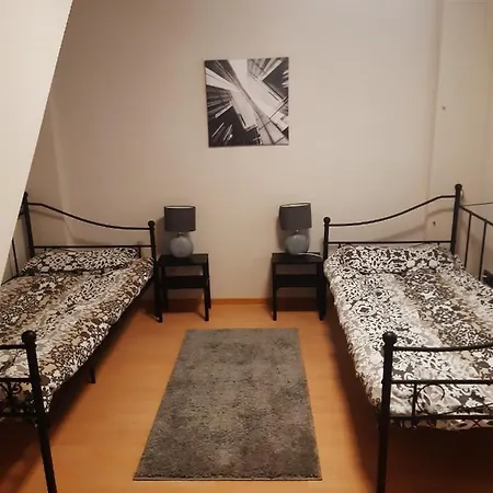 Stern Bis Zu 9 Betten Verfuegbar 不莱梅