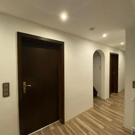 Stern Bis Zu 9 Betten Verfuegbar * 不莱梅