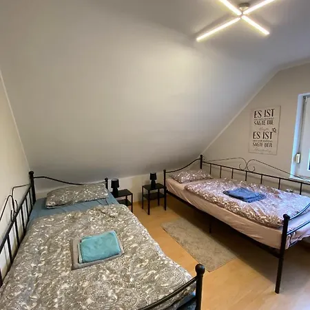 Stern Bis Zu 9 Betten Verfuegbar *