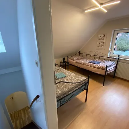 Stern Bis Zu 9 Betten Verfuegbar * Бремен