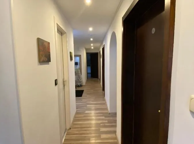 Stern Bis Zu 9 Betten Verfuegbar Quarto em Acomodações Particulares Bremen